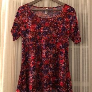 Lularoe Perfect Tee, Medium. No tags.